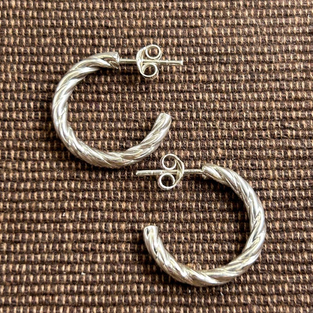 シルバー925 Silver ツイストフープピアス/軽研磨加工/両耳/イヤリング シルバー925 ツイストピアス ひねり フープピアス ニュアンスピアス