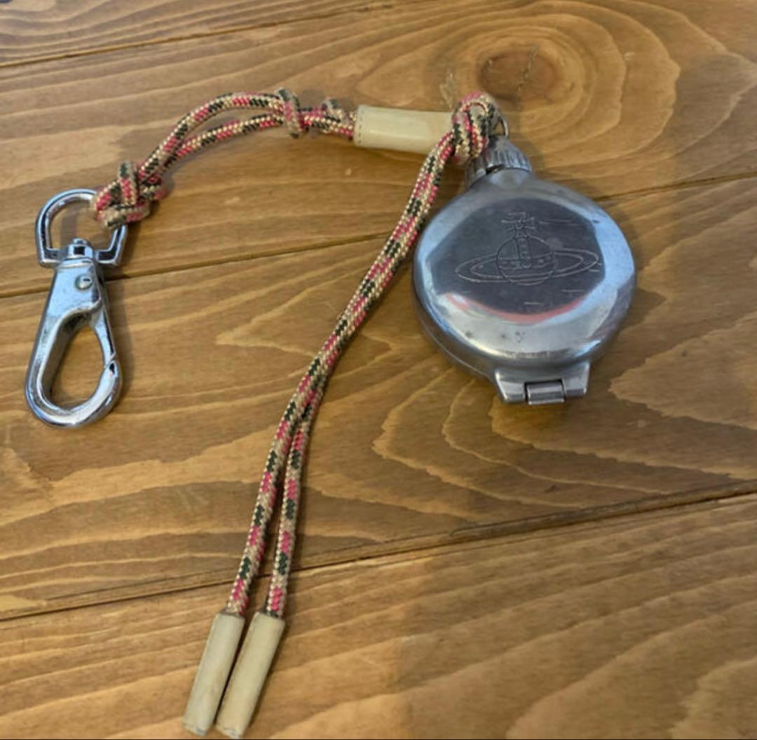 Vivienne Westwood シガレットケース 携帯灰皿 - メルカリ