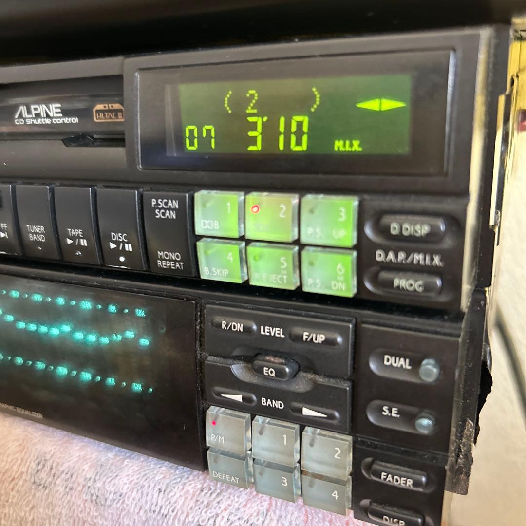 ALPINE 7618J 3348イコライザー 5957CDシャトル 3点セット - メルカリ