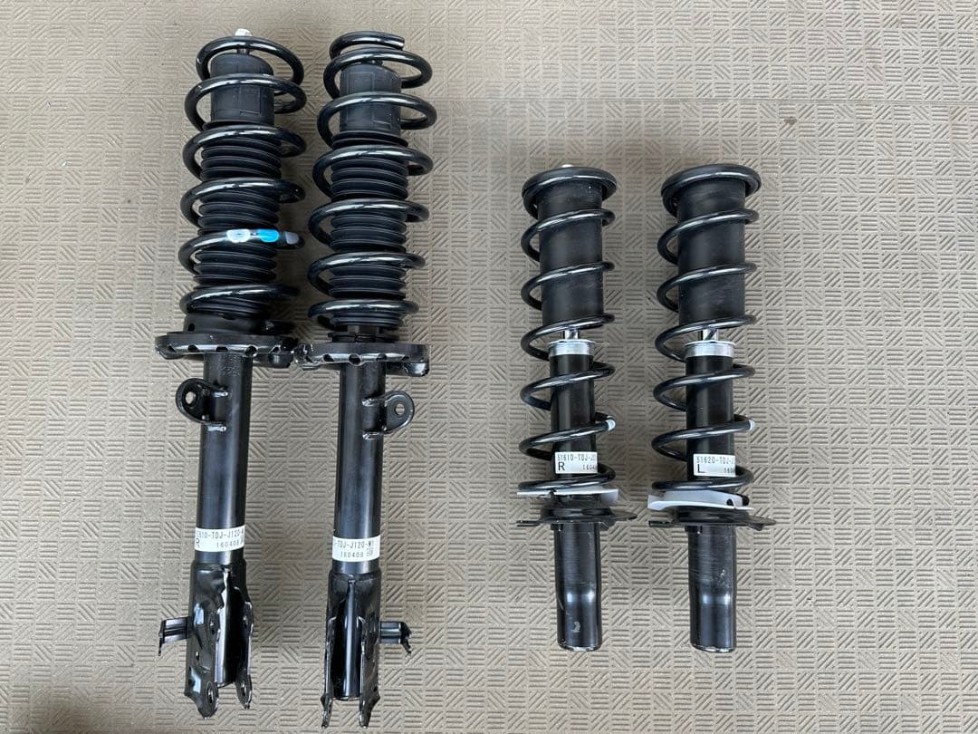 ホンダ S660 純正 サスペンションキット1台分 新車外し品 - メルカリ