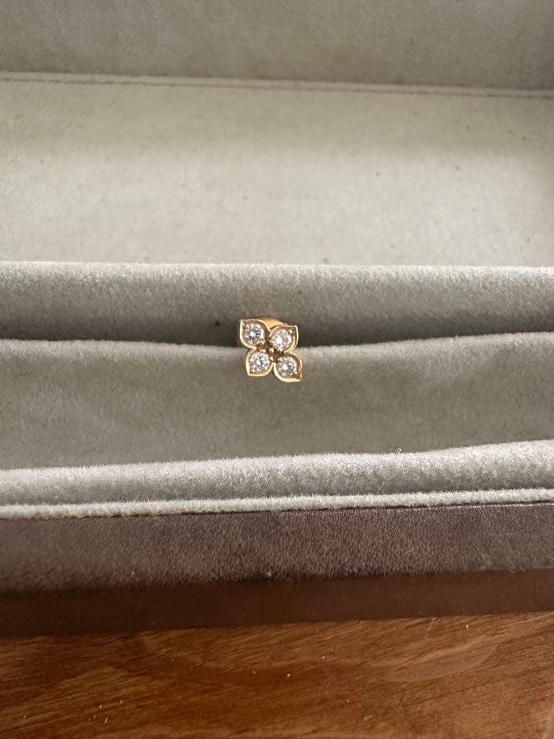 カルティエ　ヒンドゥー　ピアス片耳 カルティエ ヒンドゥ ダイヤモンド ピアス K18｜ブランド買取なら