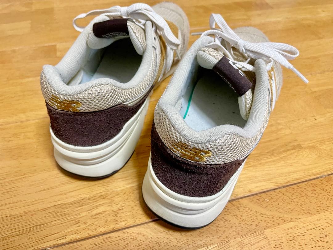 27.5cm ニューバランス CM997HRT 日本未入荷靴 レトロデザイン