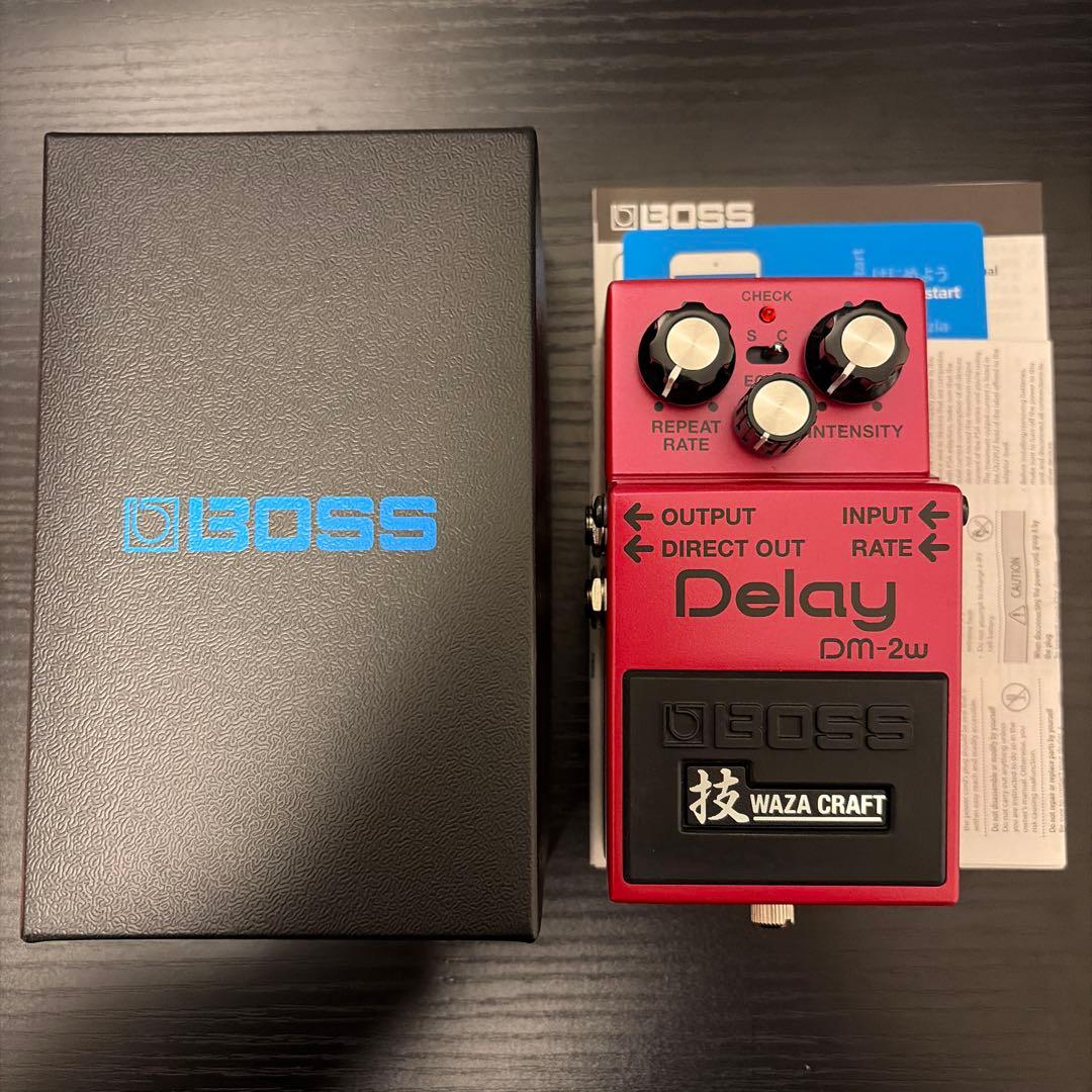 ギター BOSS DM-2W Delay Amazon.com: Boss DM-2W Delay Waza Craft Guitar Effects Pedal