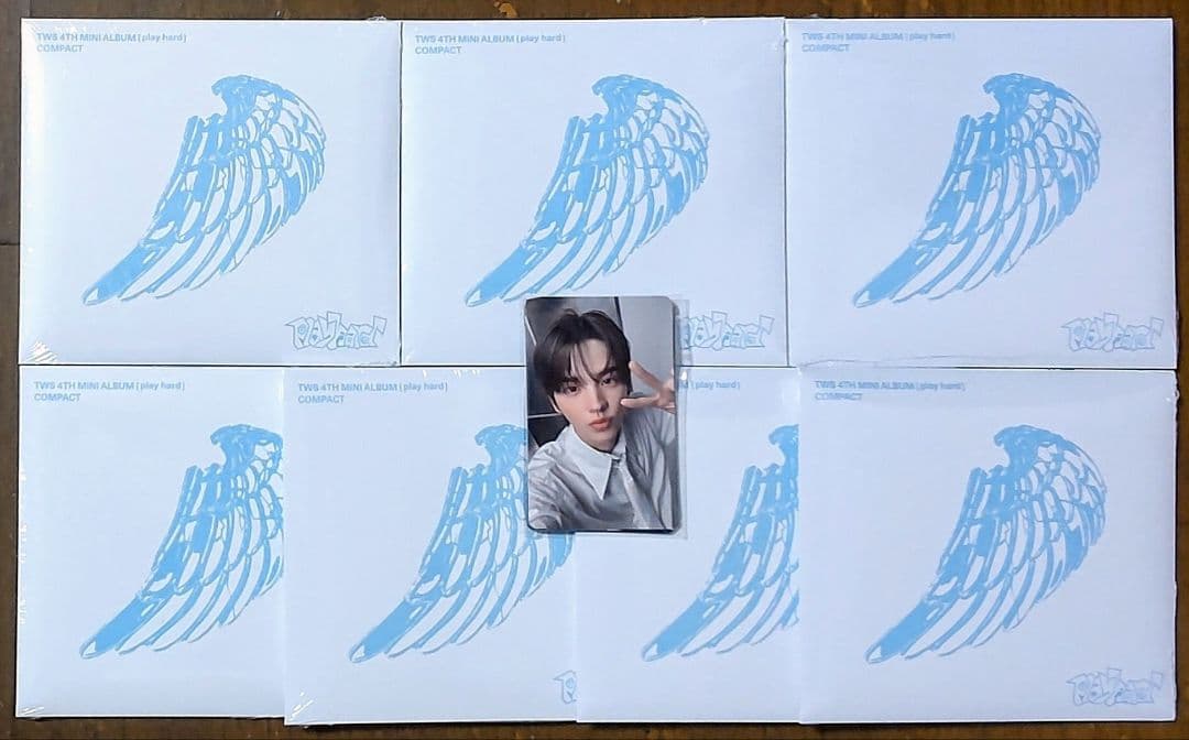 【新品未開封】TWS play hard COMPACT 7形態×10 特典付き TWS 4thミニアルバム「play hard」《応募抽選用シリアルナンバー +