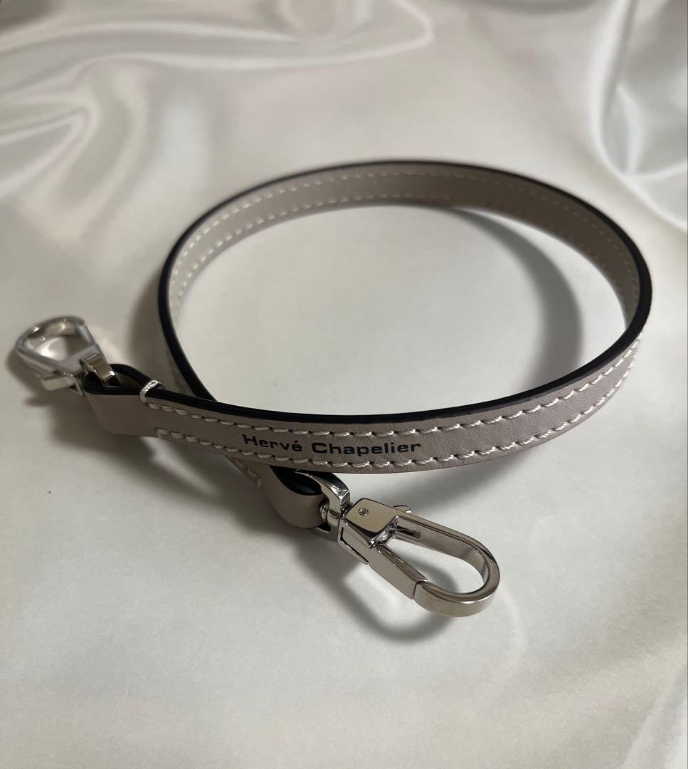 未使用に近い★エルベシャプリエ レザーストラップM 1661L マスティック 未使用に近い☆エルベシャプリエ レザーストラップM 1661L マ