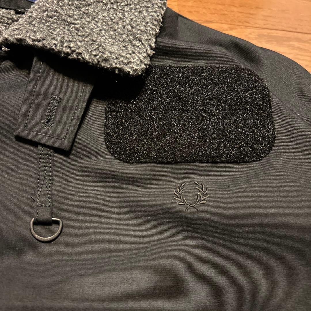 専用‼️FRED PERRY フリースボア ブラック ジャケット M デッキ - メルカリ