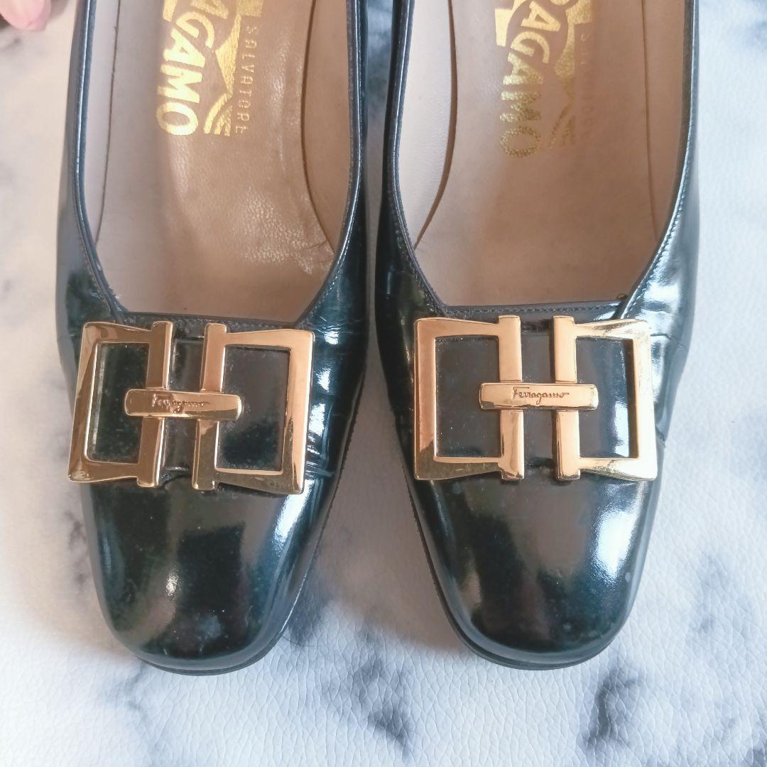 おはむ様、定番人気！フェラガモ ガンチーニ金具 スクエアトゥ