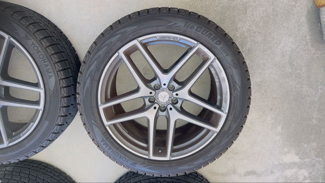 【月末処分】値下げ！送料込み！ 《バリ溝》GLEクーペ純正 スタッドレス