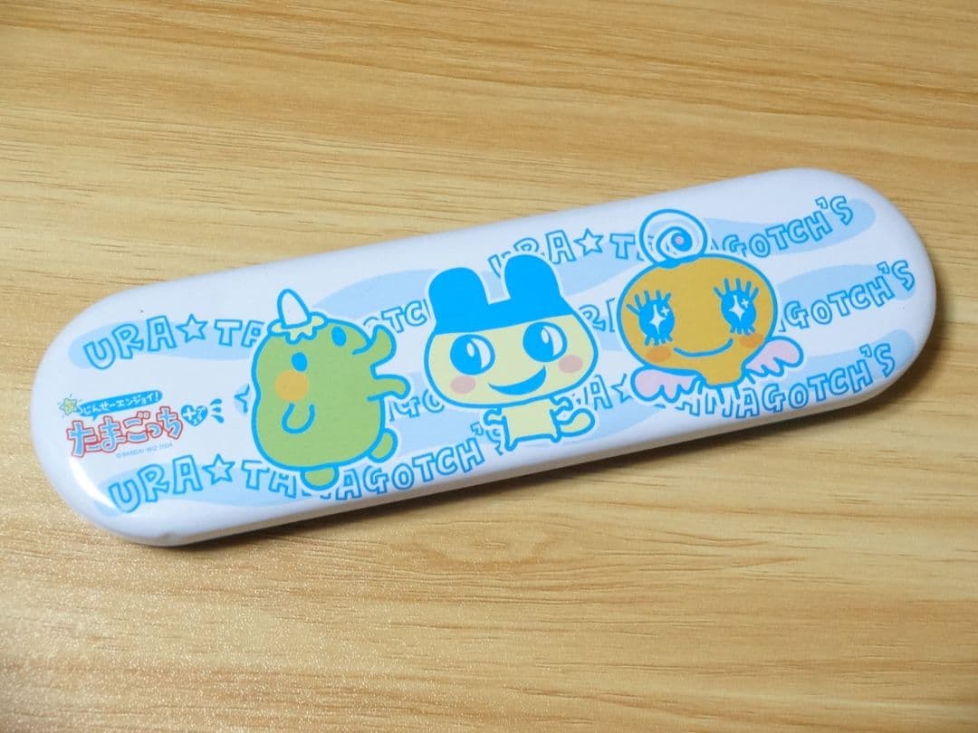 平成レトロ たまごっち 缶ペンケース - メルカリ
