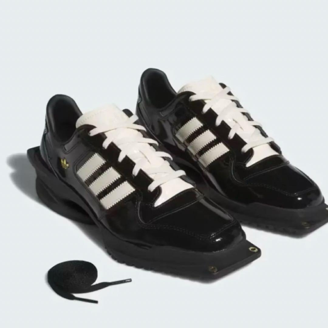 s*a様 adidas FORUM SQ W Cubism 26.5 adidas Forum Cubism SQ Core Black & Cream White | Hypebeast