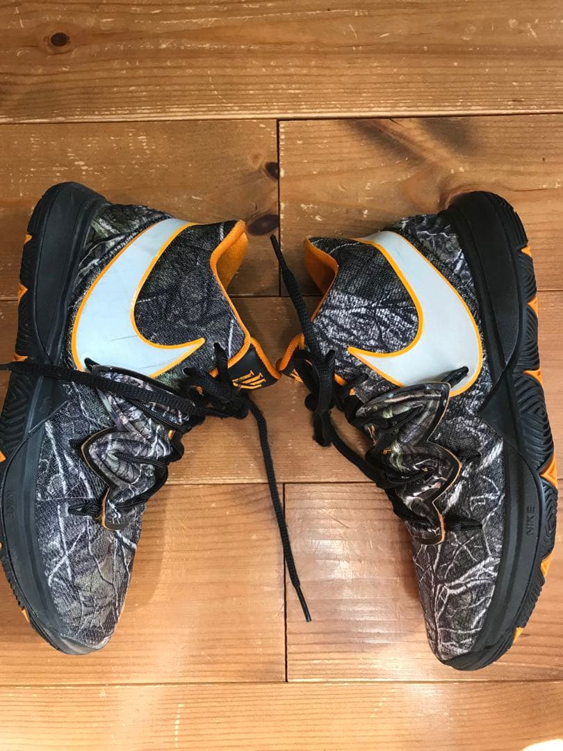 レア】NIKE カイリー5 タコPEキッズ 22.5センチ ナイキ バッシュ