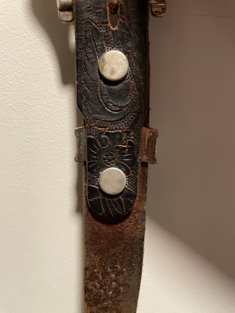 入手困難【15周年記念モデル】ターコイズ×スタッズ プンターレ型押し