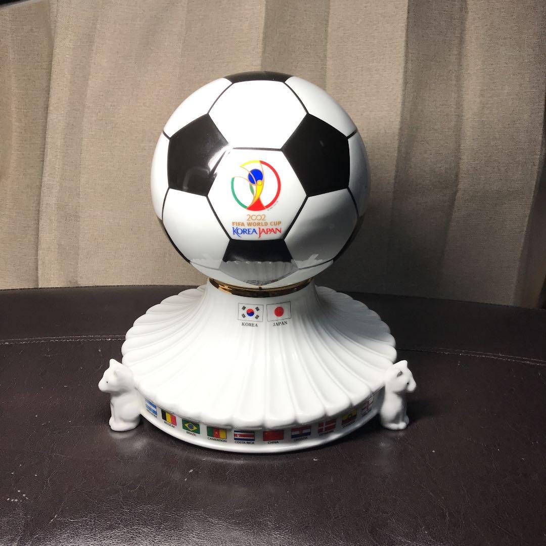 日韓ワールドカップ セラミックサッカーボール☆希少☆ - メルカリ