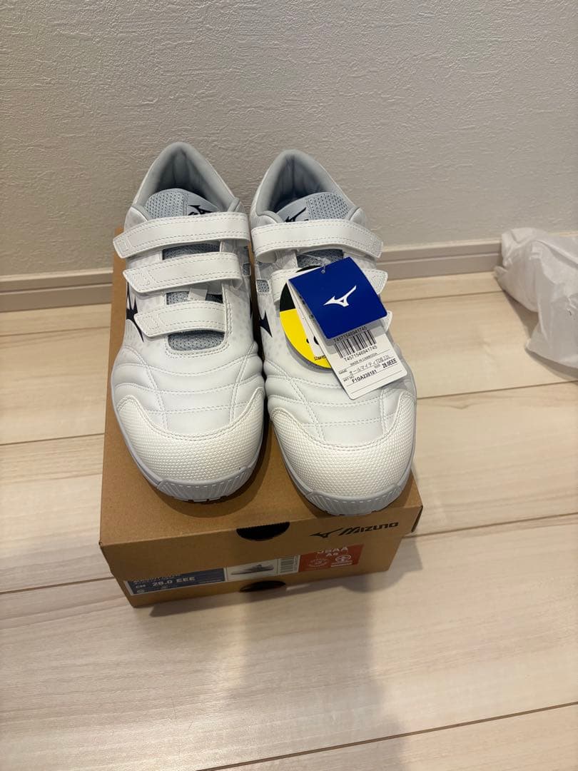 28cm Mizuno 安全靴 白 ホワイト ベルト付き - メルカリ
