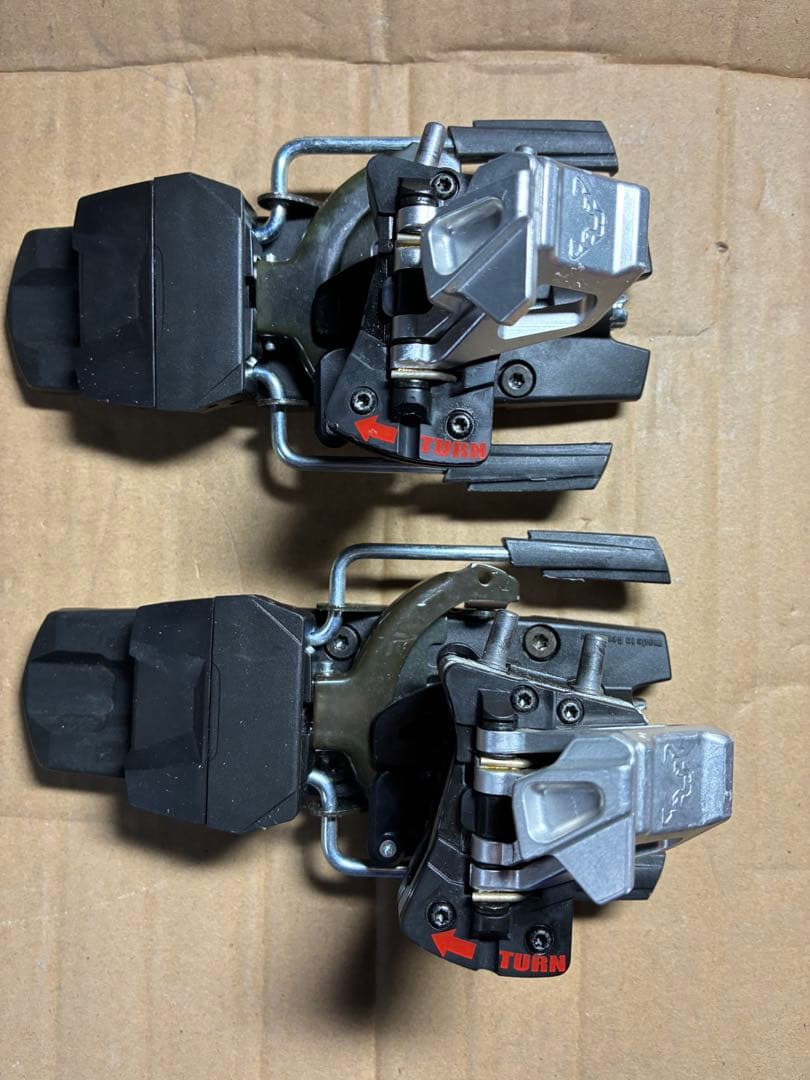 Dynafit Radical ST ペア（左右セット）の中古ビンディングです
