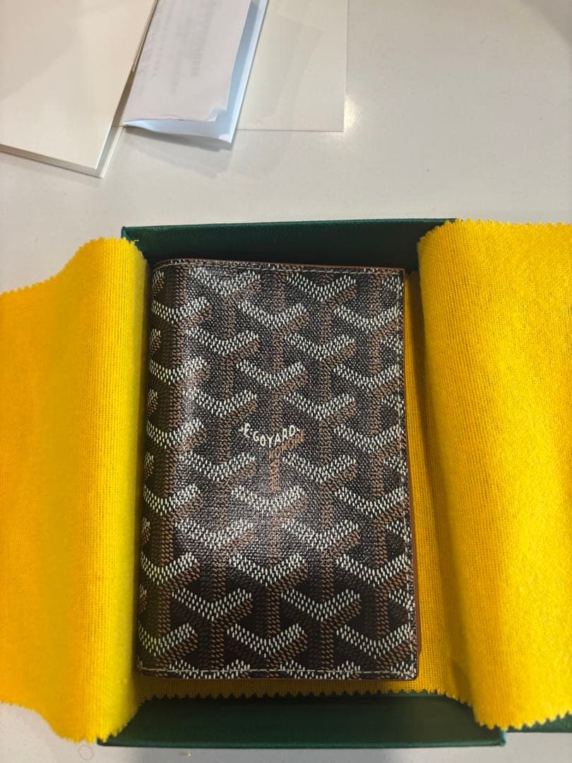 値下げ【新品未使用】新宿伊勢丹購入Goyard パスポートケース GOYARD（ゴヤール）のパスポートケースが買取入荷いたしました
