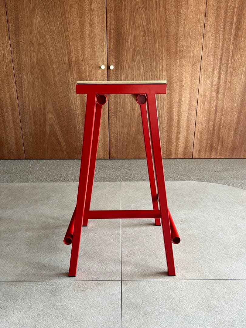 HAY TABURETE 8 BAR STOOL(LOW)