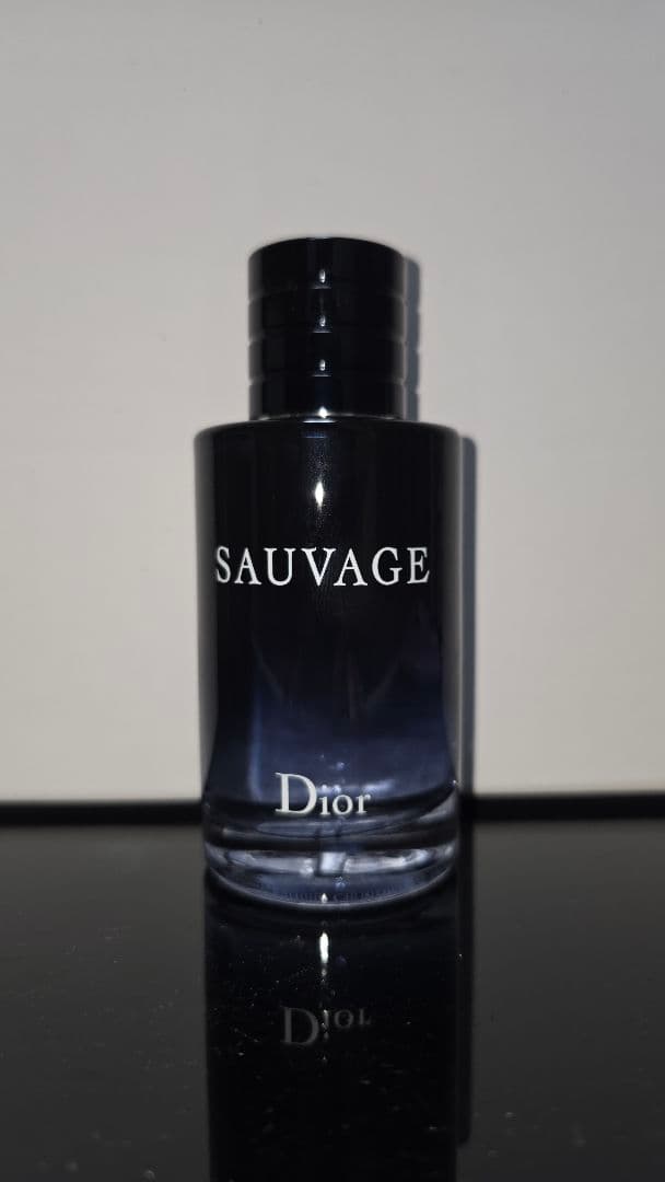 Dior SAUVAGE 香水　100ml ほぼ未使用 DIOR】 ソヴァージュ オードゥ パルファン - フレグランス
