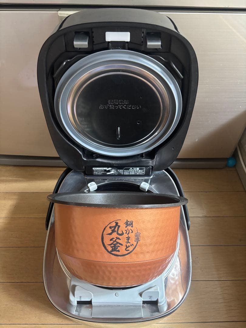 K　　TOSHIBA真空圧力IHジャーRC-10VSV -2023年製動作