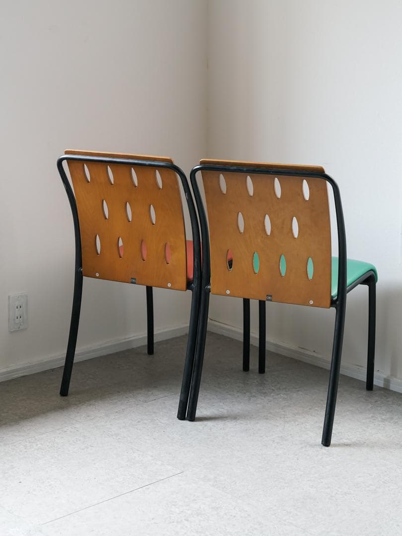 廃盤 \"CRES\" vintage チェア 2脚 レトロ ポストモダン