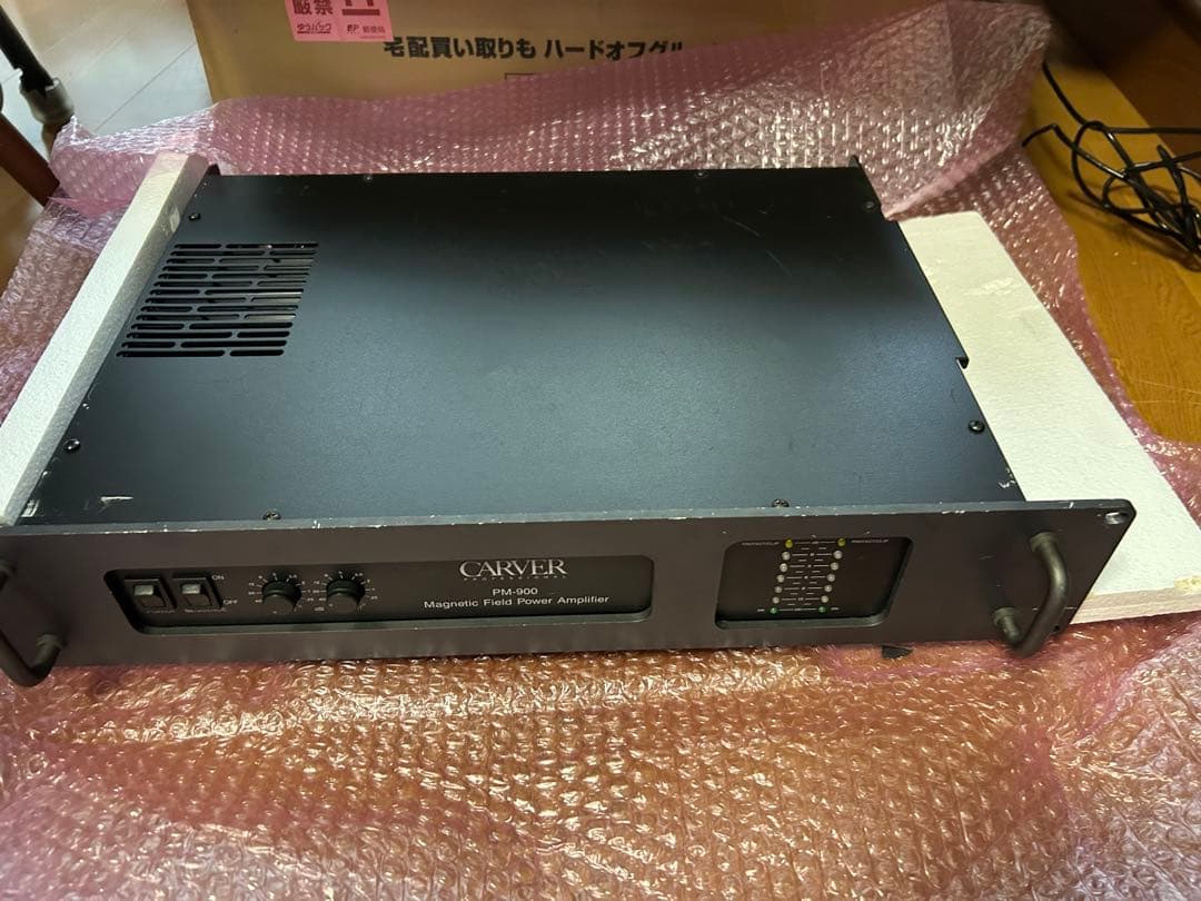 CARVER PM-900 パワーアンプ Kurt Cobain's Carver PM-600/900 Magnetic Field Power Amplifier