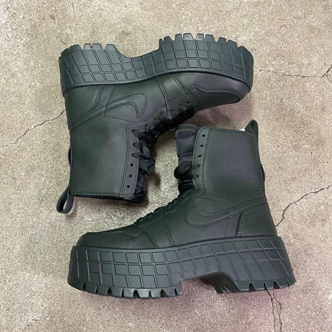 靴 Nike Women's Air Jordan1 Brooklyn 23.5cm