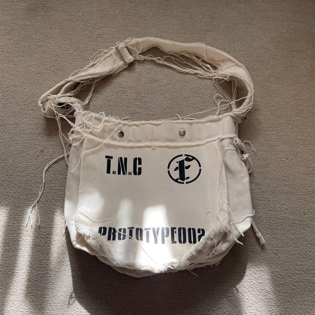 FAF PROTOTYPE002 ホワイトショルダーバッグ FAF - 【再販売通知受付可能】Shoulder Bag_Prototype002 | ACRMTSM