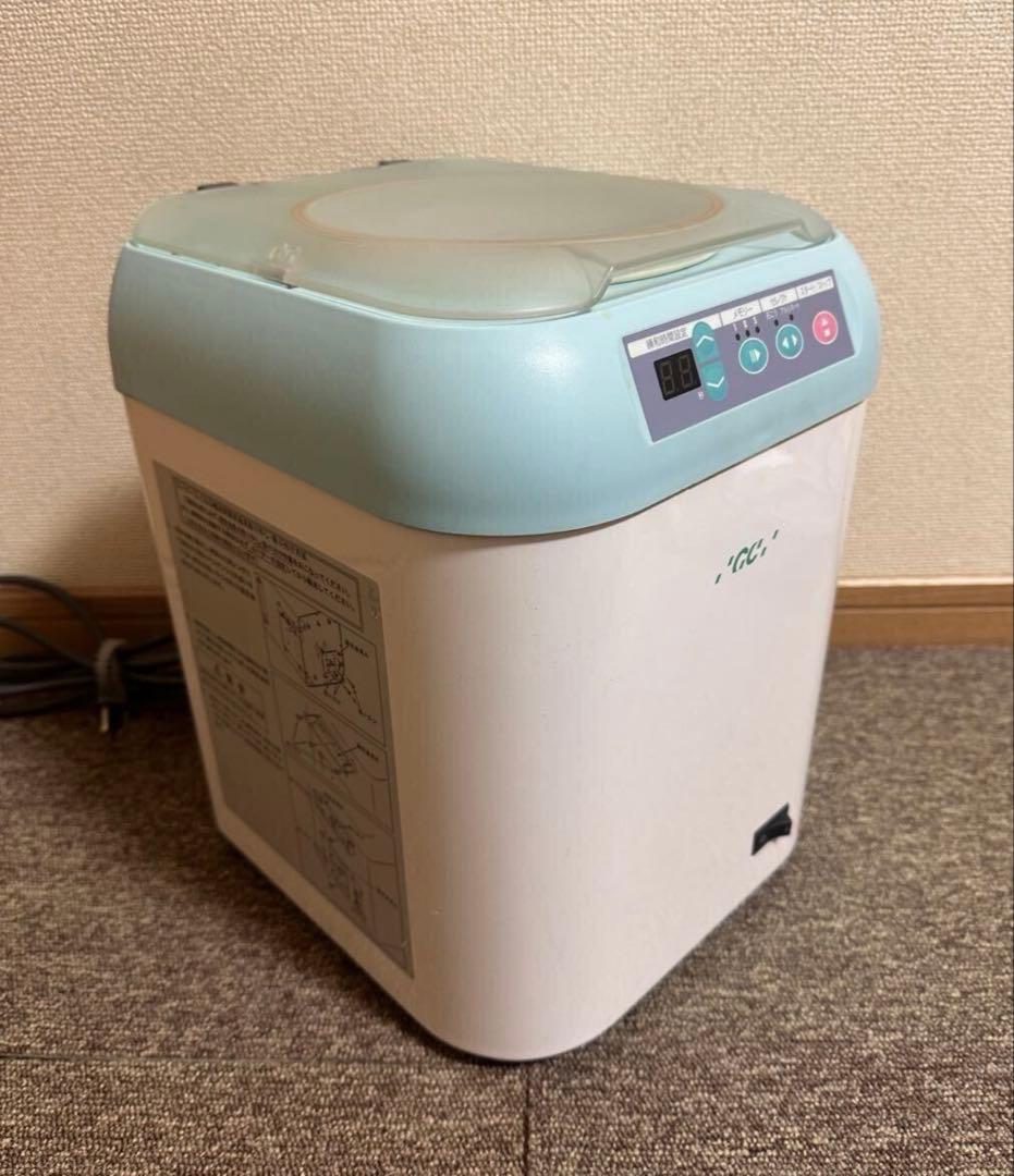 GC　印象剤自動練和器　スーパーらくねるFine 製品詳細「スーパーらくねる Fine」 | フォルディネット