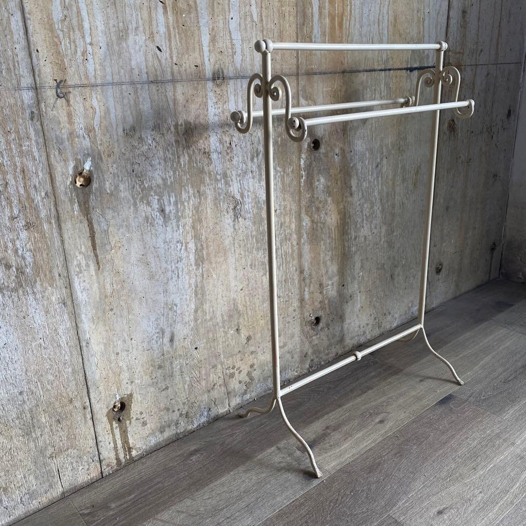 アイアンハンガーラック　タオルハンガー　ヴィンテージ　クラシック　アンティーク アイアン タオルハンガー ハンガーラック タオル掛け アンティーク