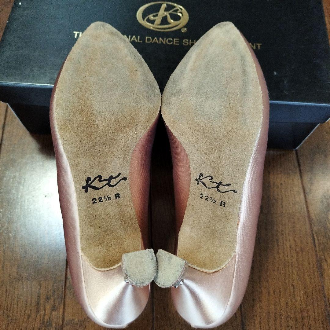 ケントダンス 　22.5R 箱、袋、ヒールキャップ付　 社交ダンスシューズ