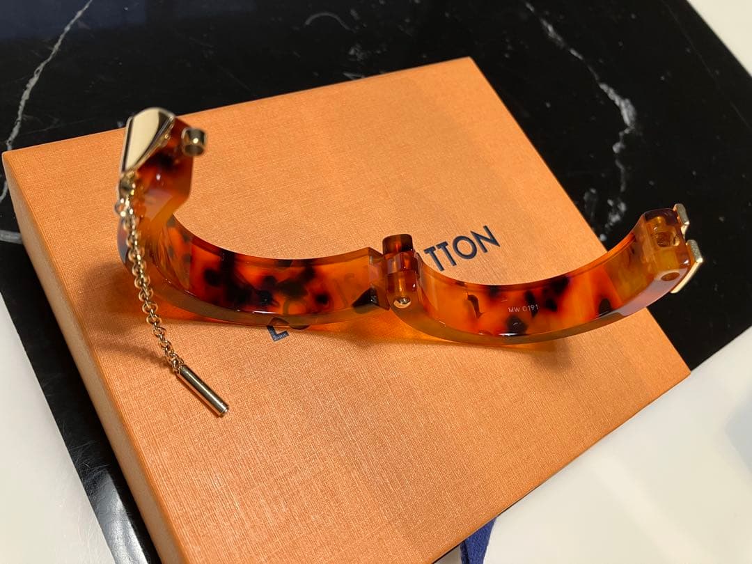 もこも様専用です 【極美品】ルイヴィトン ブラスレロックミー