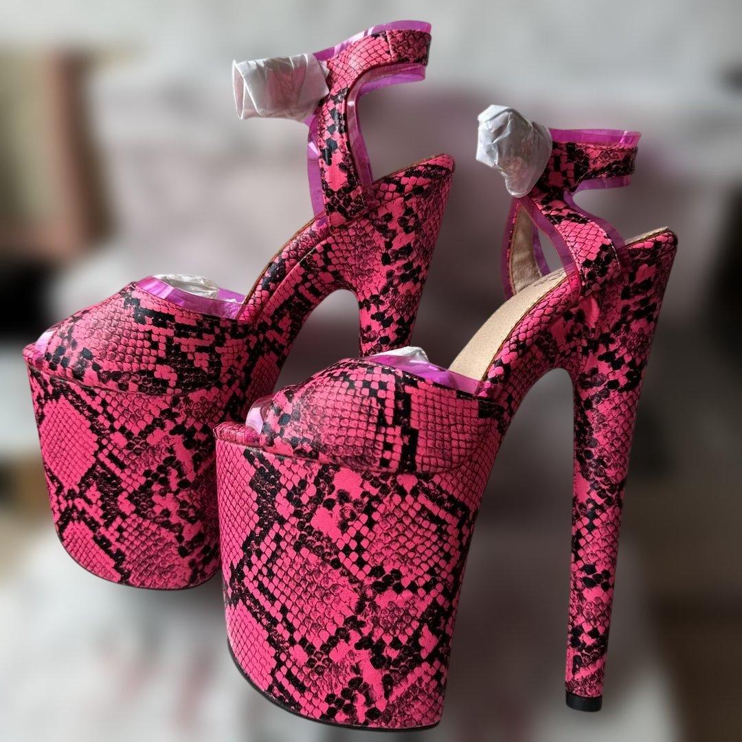 専用　ヘラヒール　ピンク ヘビ柄 、ベージュ、スノーレオパード 楽天市場】＜桜白蛇 桜小蛇＞白蛇 巳年 干支の置物 ジュエリーボックス