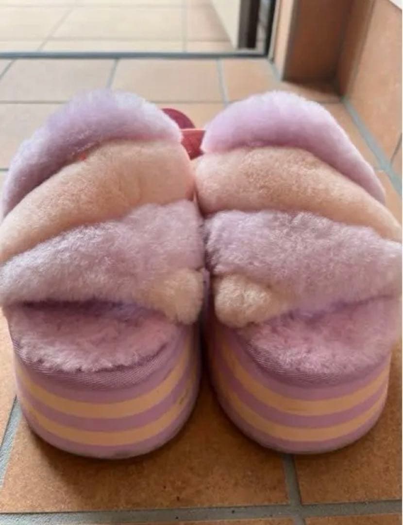 UGG フワフワプラットフォームサンダル 楽天市場】UGG アグ プラットフォーム サンダル FUNKETTE 1113474