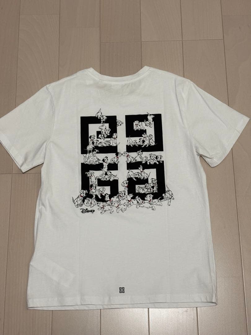 【Givenchyジバンシィ】101匹わんちゃん ディズニーサイズ12 150㎝ ジバンシィ」がディズニー『101匹わんちゃん』とコラボ - TOKION