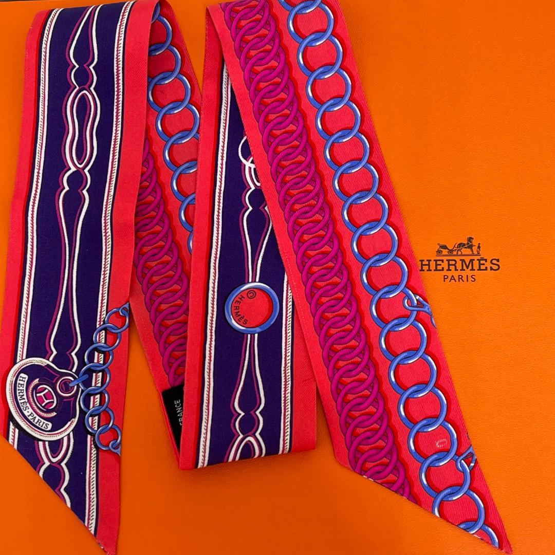 美品✨HERMES エルメス ツイリー シルクツイルスカーフ HERMES（エルメス） Twilly Scarf ツイリー スカーフ シルク100