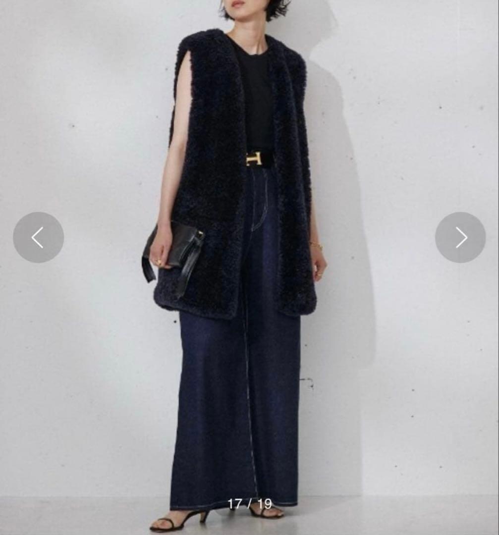 極美品 2023 カレンソロジー シープライクファーベスト 黒 ロングジレ