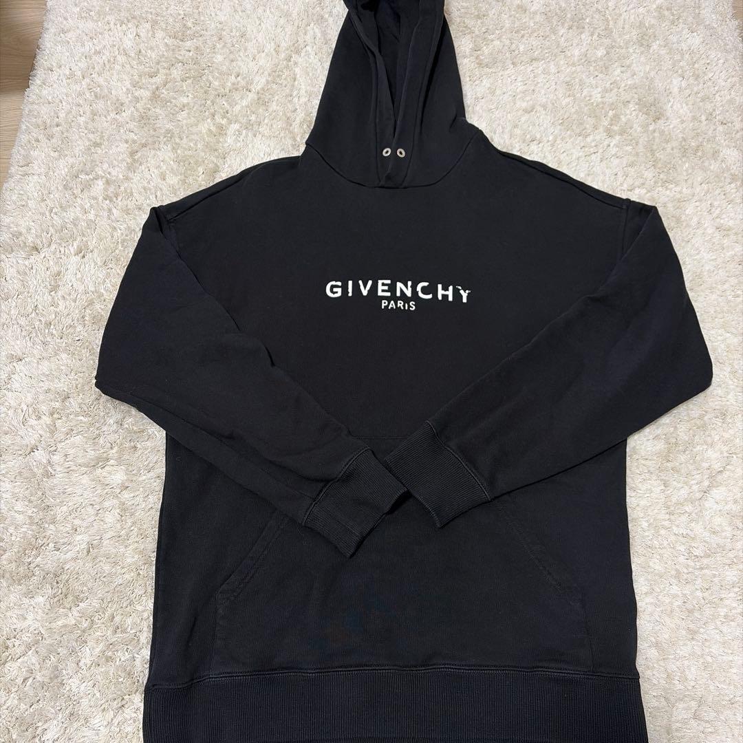ペロ　GIVENCHY ジンバンシー フード付きパーカー　黒　トレーナー GIVENCHY（ジバンシィ） ジバンシー パーカー フーディー メンズ