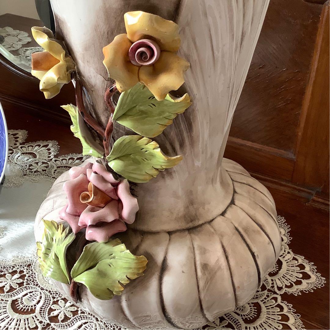 イタリア製 カポディモンテ 陶器 大型 花瓶 壺 傘立て 薔薇 - メルカリ