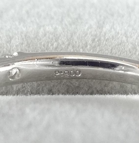 0.30ct　ダイヤモンド　ハーフエタニティ　リング　プラチナ