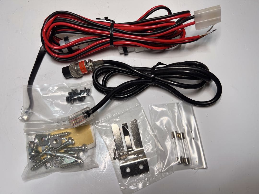 ICOM IC-207 デュアルバンドFMトランシーバーICOM IC-207 デュアル