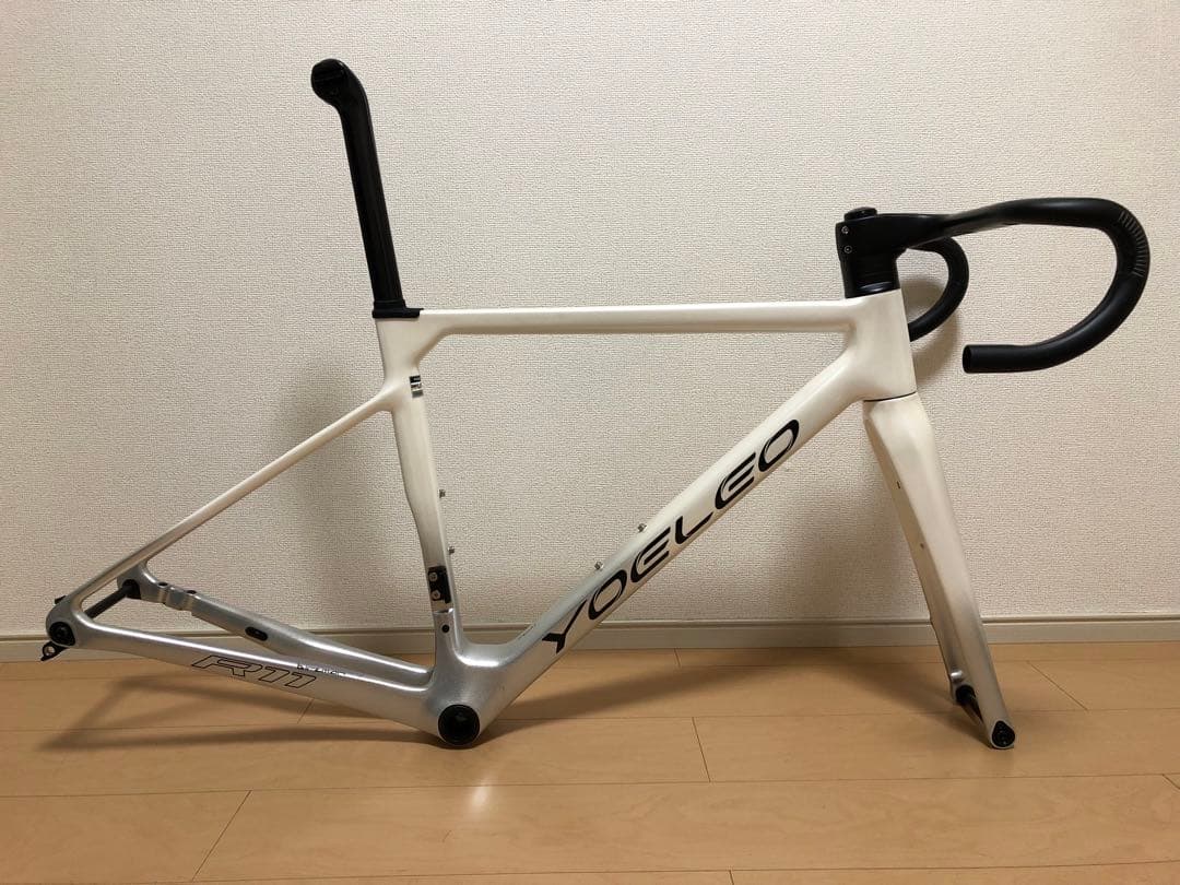 ロードバイク　ヨーレオ　yoeleo R11 SL DB フレームセット Amazon | ヨーレオ（YOELEO）R11 DB SL ディスクブレーキバイク