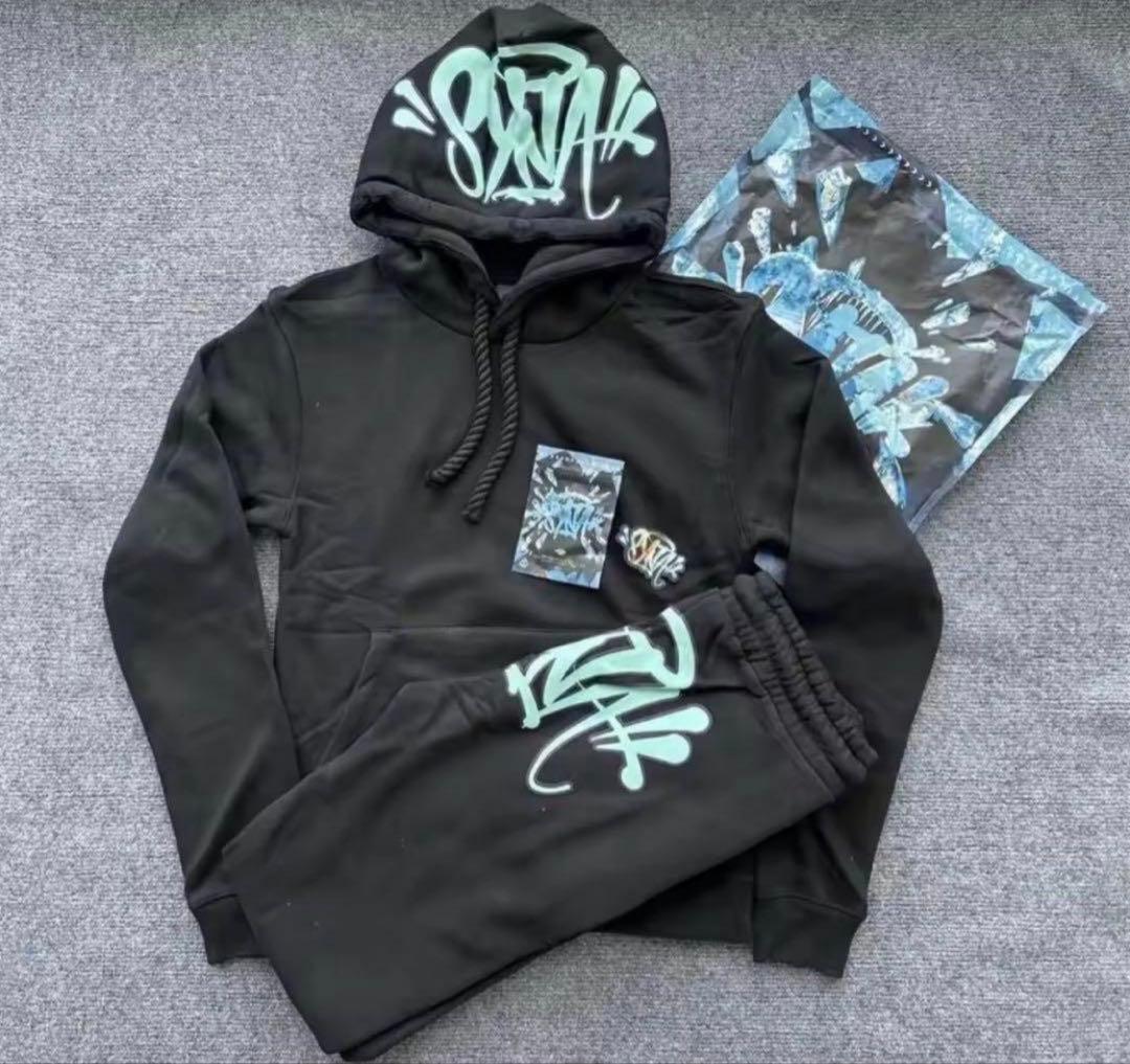 フ*ー様 Syna Worldセットアップ L】Syna World セットアップの通販 by Nicole Ma｜ラクマ