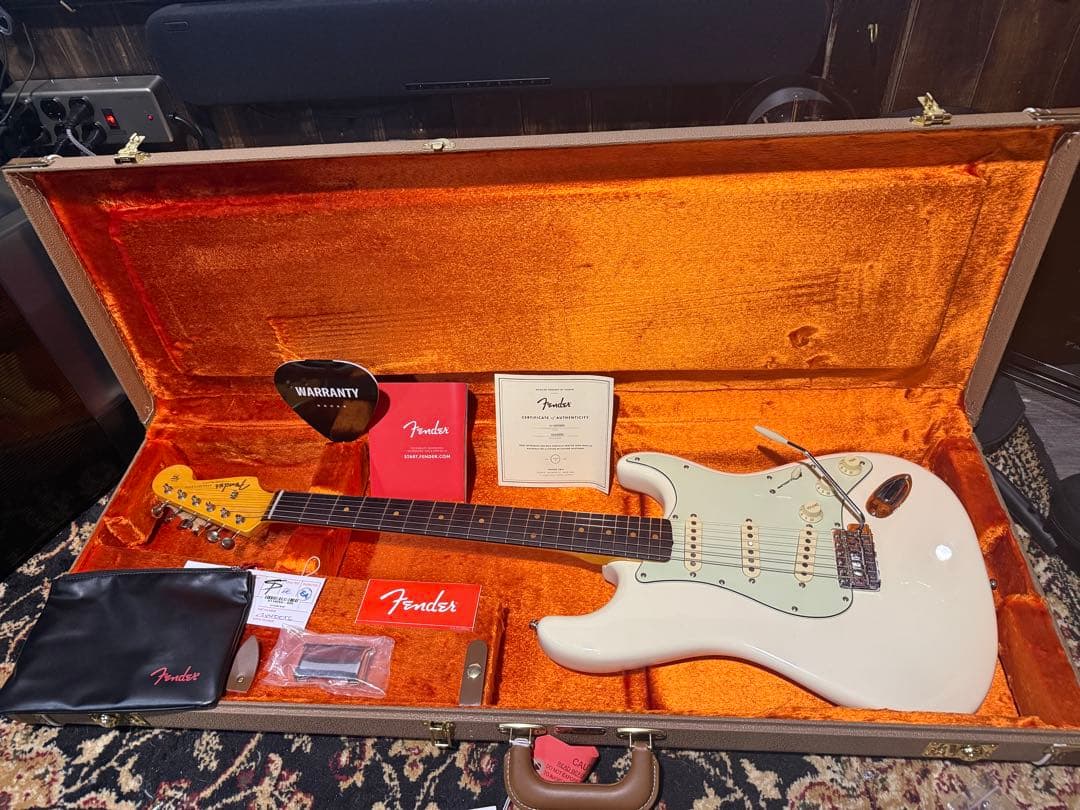 本日限定Fender American Vintage II ストラト Fender】American Vintage II 1957 Stratocaster Sea Foam Green 入荷