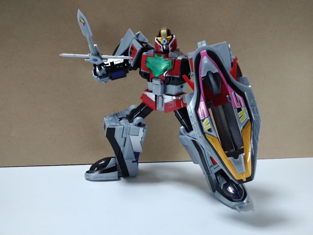 SMP 3Dフォーメーション タイムロボ 組み立て済み完成品 - メルカリ