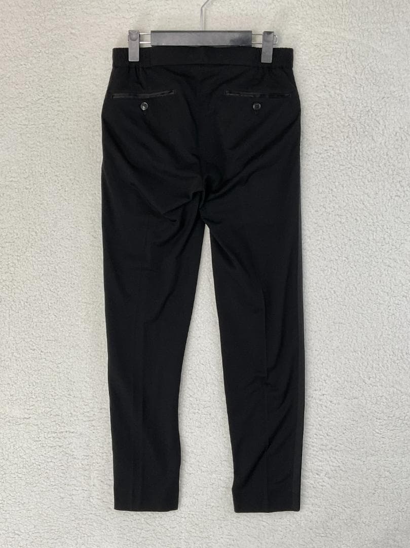 未使用】1PIU1UGUALE3 サマーウールタキシードパンツ サイズ3 - メルカリ