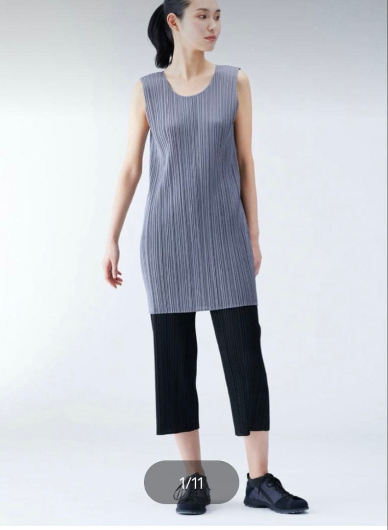 pleats please プリーツプリーズ　グレー　サイズ3 PLEATS PLEASE(プリーツプリーズ) プリーツカーディガンPP05 JO001