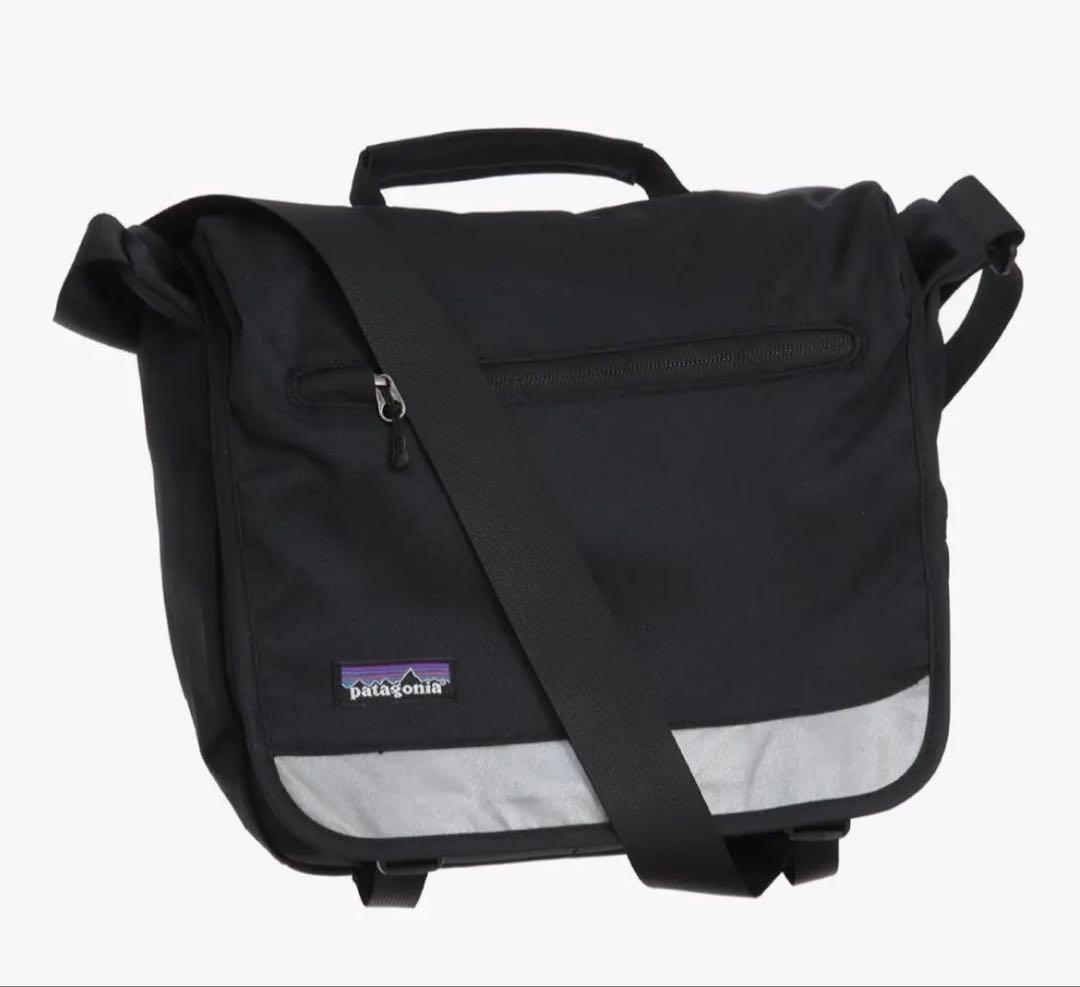 早い者勝ち★Patagonia メッセンジャーバッグ ショルダー 黒 2000年代 2000s パタゴニア アウトドア 黒 ブラック ショルダーバッグ
