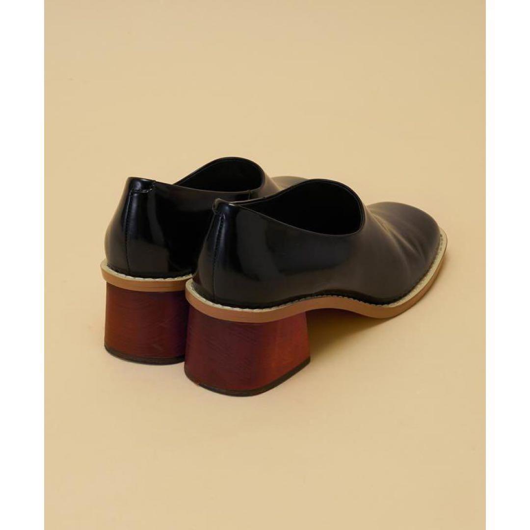 user_f96b0ee5様専用】 カラーブロックスクエアパンプス - メルカリ