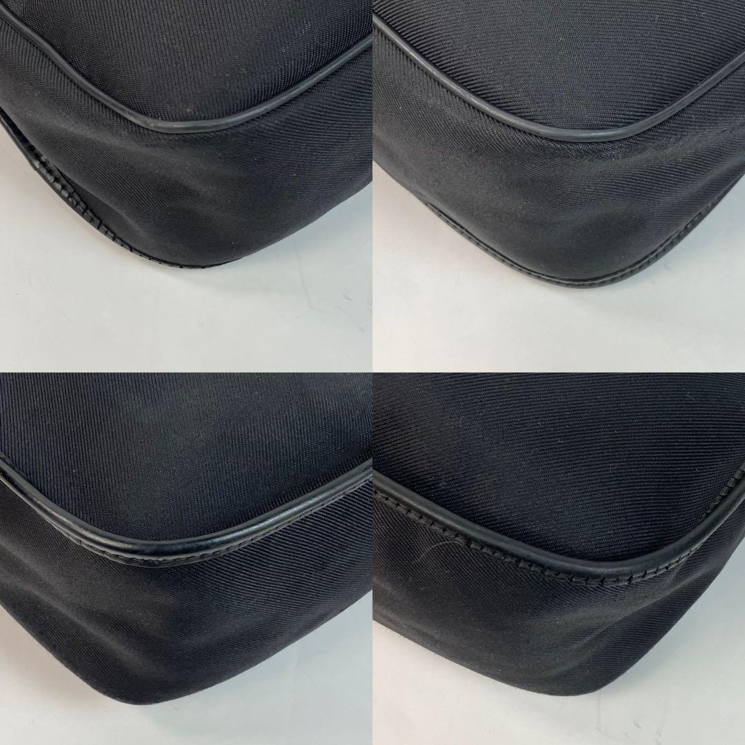 美品・A4可】ハンティングワールド サファリ メッセンジャーバッグ 黒