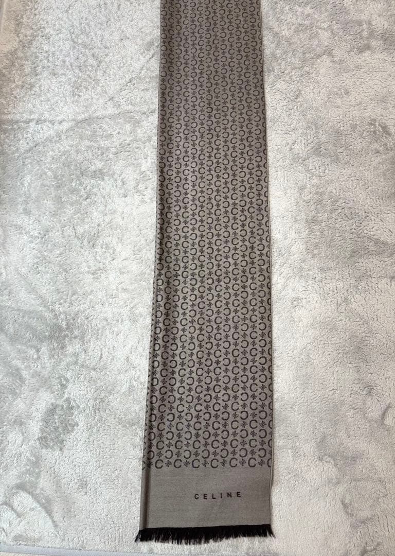 セリーヌ CELINE 薄手マフラー ショール ブラウン ウール100% - メルカリ